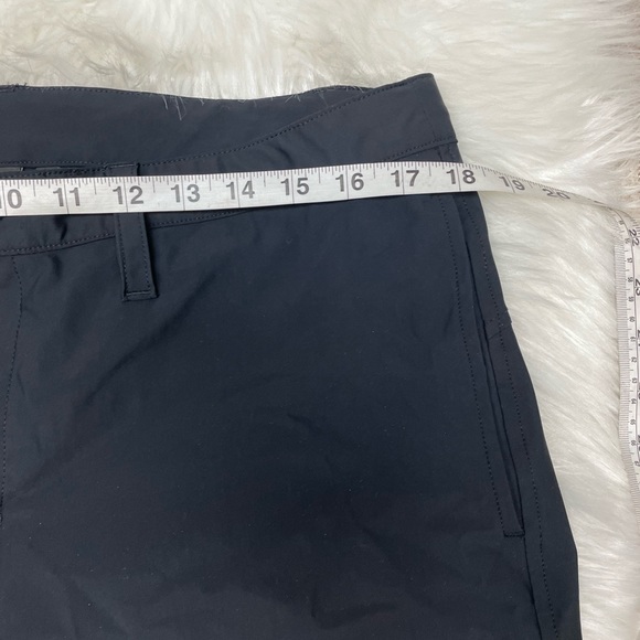 * | Z by Zella | Golf Shorts. Size 36. - Picture 3 of 9